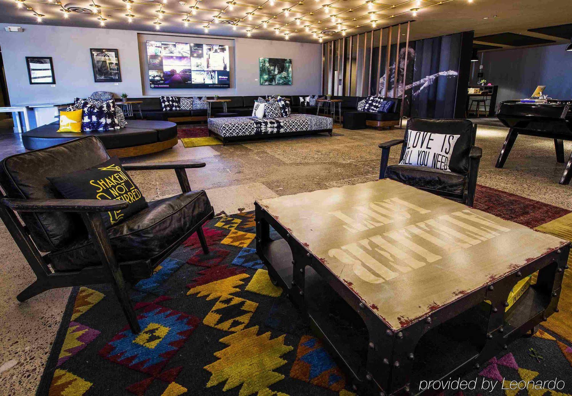 Moxy Phoenix Tempe/Asu Area Exteriör bild