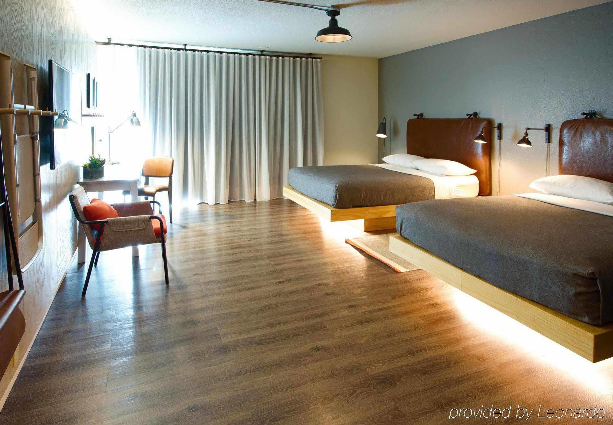 Moxy Phoenix Tempe/Asu Area Exteriör bild