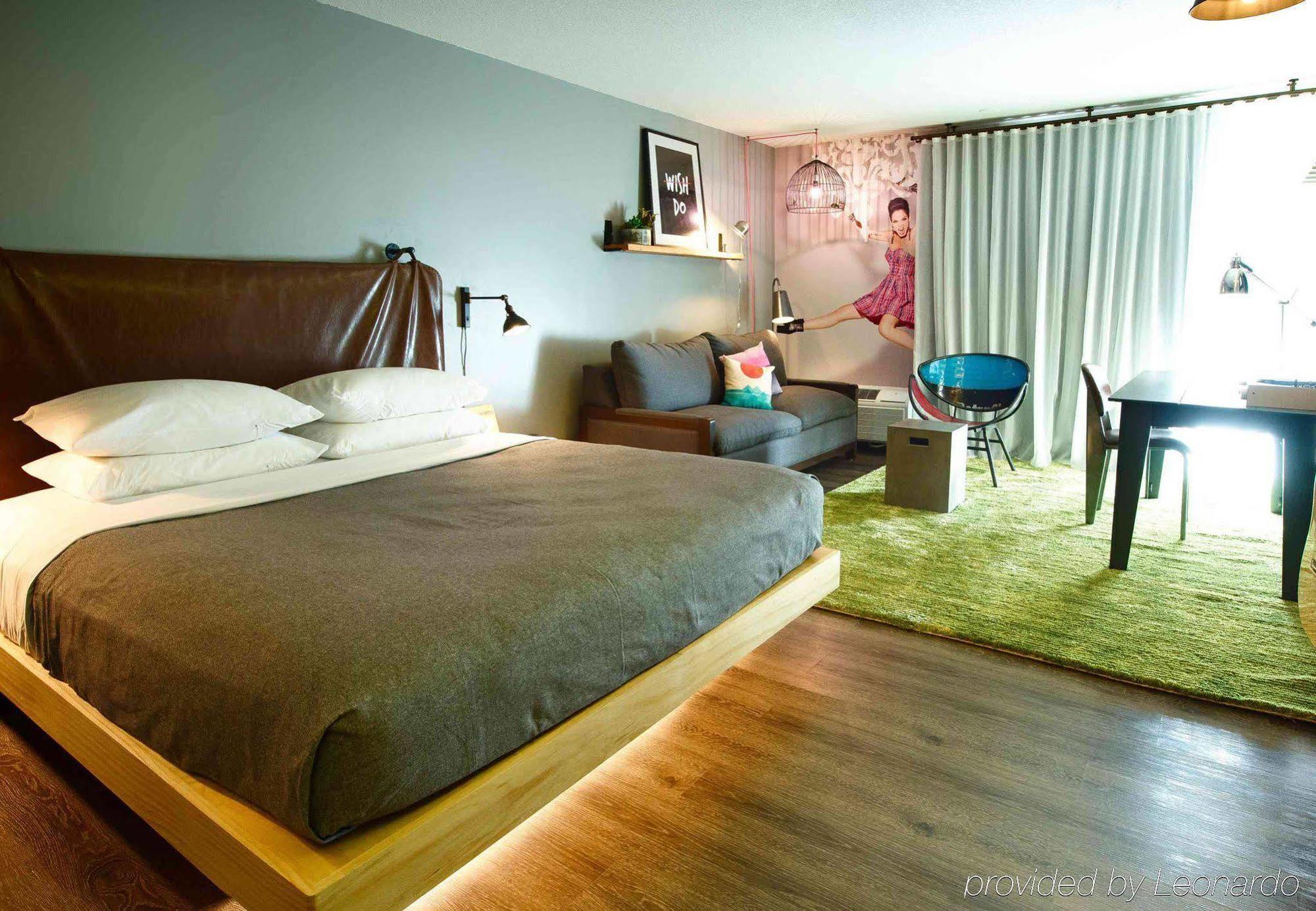 Moxy Phoenix Tempe/Asu Area Exteriör bild