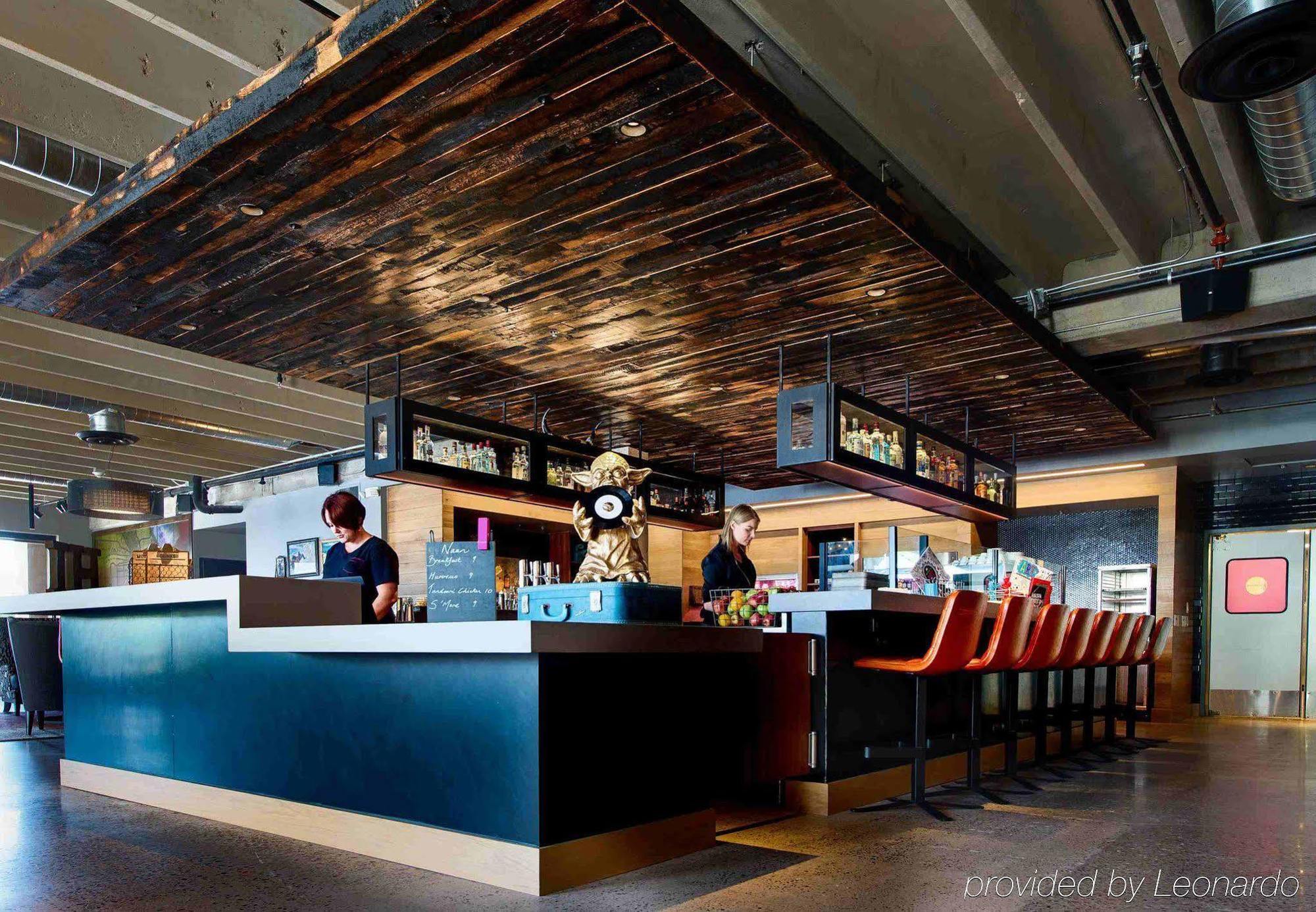 Moxy Phoenix Tempe/Asu Area Exteriör bild